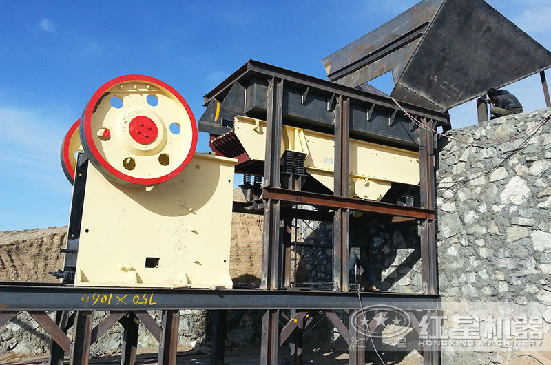 顎式石子粉碎機(jī) 顎式石子粉碎機(jī)