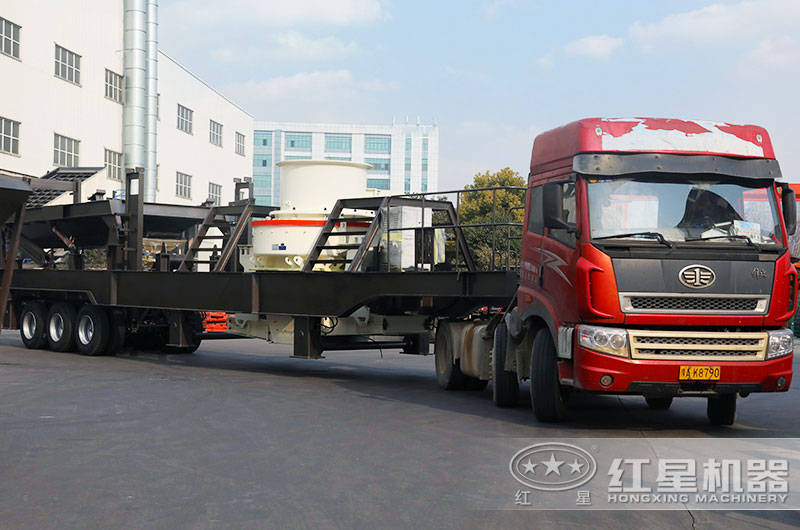 移動(dòng)制砂機(jī)發(fā)貨現(xiàn)場(chǎng) 移動(dòng)制砂機(jī)發(fā)貨現(xiàn)場(chǎng)