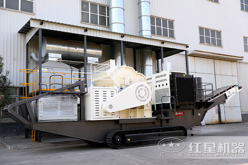 履帶式移動(dòng)細(xì)碎機(jī) 履帶式移動(dòng)細(xì)碎機(jī)