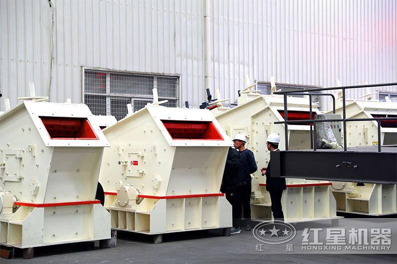 客戶來車間考察細碎機設備 客戶來車間考察細碎機設備