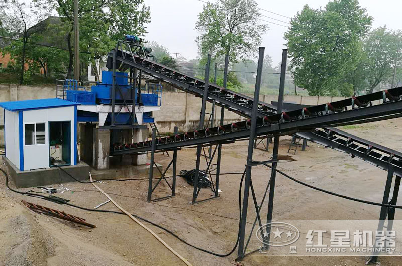 立式沖擊式破碎機現(xiàn)場實拍 立式沖擊式破碎機現(xiàn)場實拍