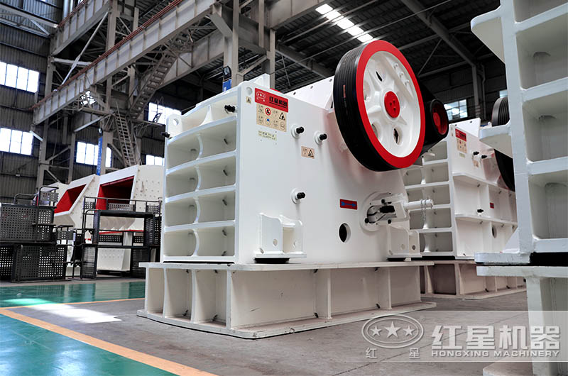 粗碎設(shè)備-顎式破碎機(jī) 粗碎設(shè)備-顎式破碎機(jī)