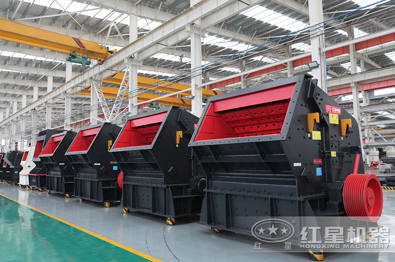 反擊式粉碎機(jī)圖片 反擊式粉碎機(jī)圖片