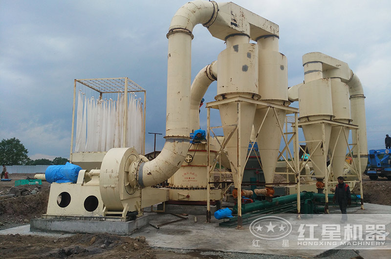 石膏粉生產現(xiàn)場圖 石膏粉生產現(xiàn)場圖