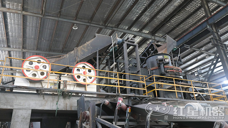 石頭制砂機(jī)全套設(shè)備生產(chǎn)線(xiàn) 石頭制砂機(jī)全套設(shè)備生產(chǎn)線(xiàn)