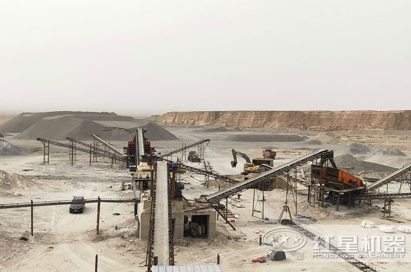 機(jī)制砂加工生產(chǎn)客戶現(xiàn)場 機(jī)制砂加工生產(chǎn)客戶現(xiàn)場