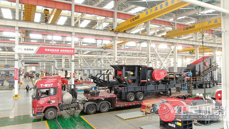移動破碎機:產(chǎn)能40-650t/h 移動破碎機:產(chǎn)能40-650t/h